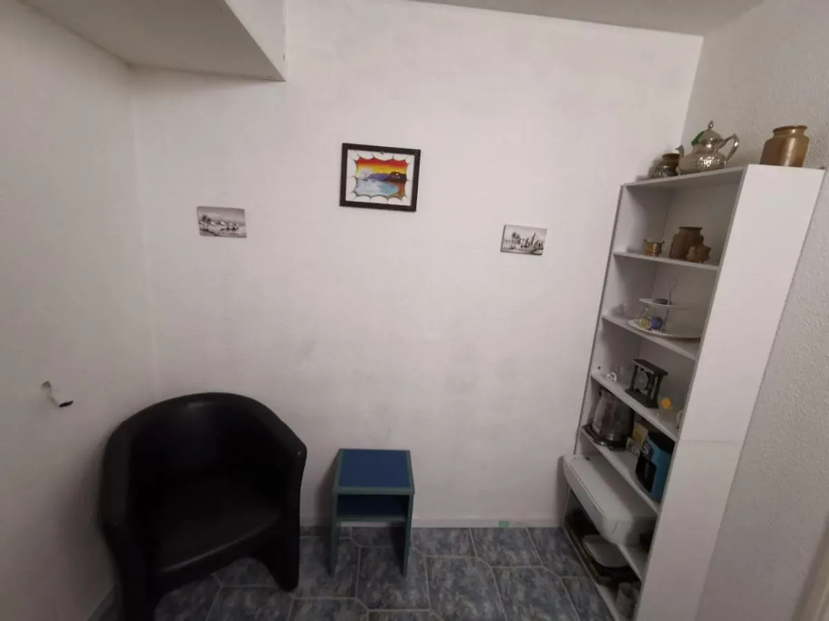 Homestay A & H Rooms + Wifi Nice France