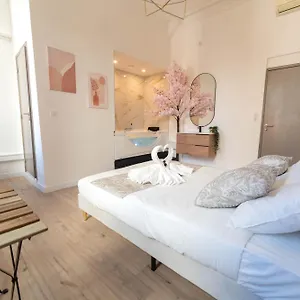  Appart hôtel Les Orangers